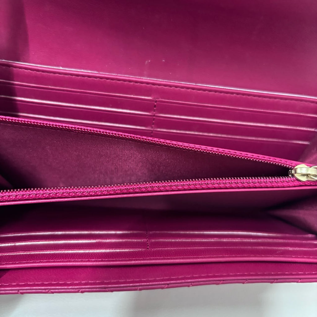 AUTHENTIC PRELOVED CHANEL BOY PINK CHEVRON WALLET